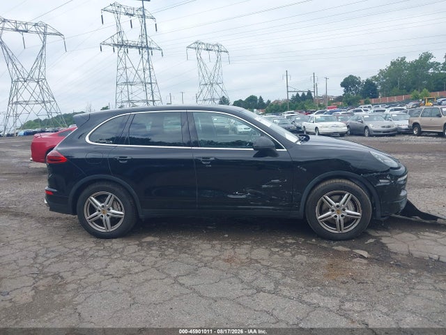 Продаж на аукціоні авто 2017 Porsche Cayenne S, vin: WP1AB2A29HLA52195, номер лоту: 45901011