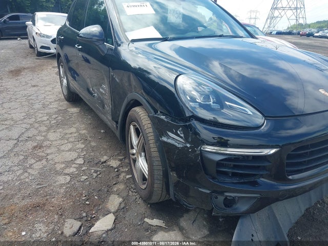 Продаж на аукціоні авто 2017 Porsche Cayenne S, vin: WP1AB2A29HLA52195, номер лоту: 45901011