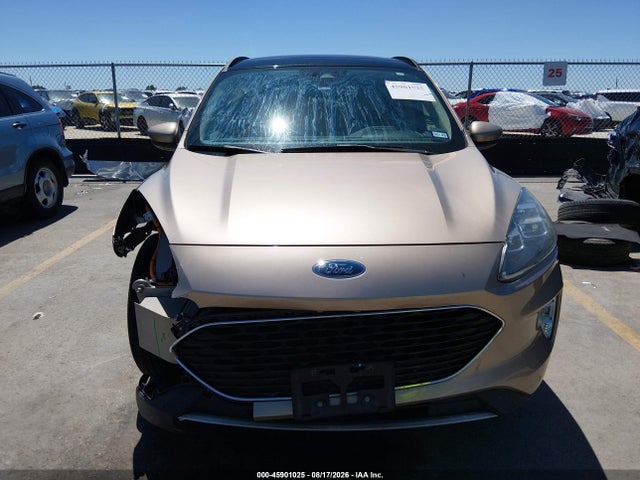 2020 Ford Escape Titanium Hybrid მანქანა იყიდება აუქციონზე, vin: 1FMCU0DZ2LUC09100, აუქციონის ნომერი: 45901025