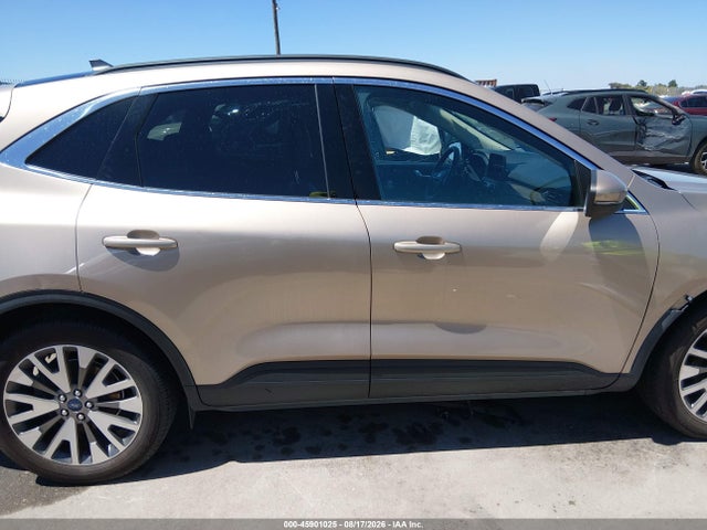2020 Ford Escape Titanium Hybrid მანქანა იყიდება აუქციონზე, vin: 1FMCU0DZ2LUC09100, აუქციონის ნომერი: 45901025