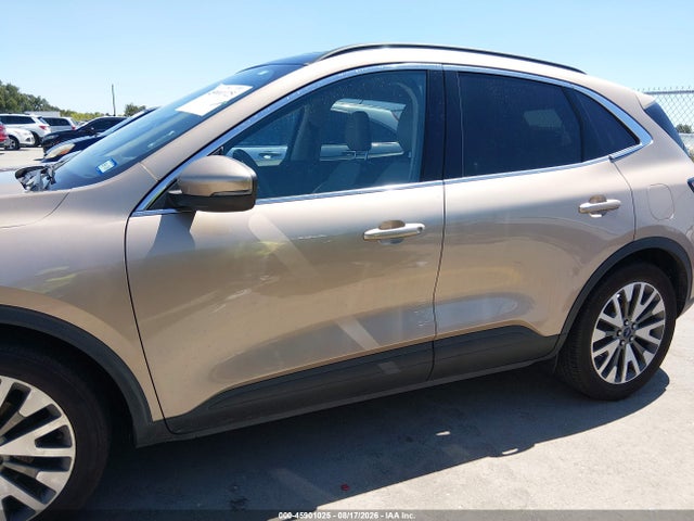 2020 Ford Escape Titanium Hybrid მანქანა იყიდება აუქციონზე, vin: 1FMCU0DZ2LUC09100, აუქციონის ნომერი: 45901025