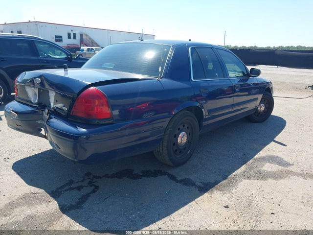 2010 Ford Crown Victoria Police/police Interceptor მანქანა იყიდება აუქციონზე, vin: 2FABP7BV8AX121972, აუქციონის ნომერი: 45901039