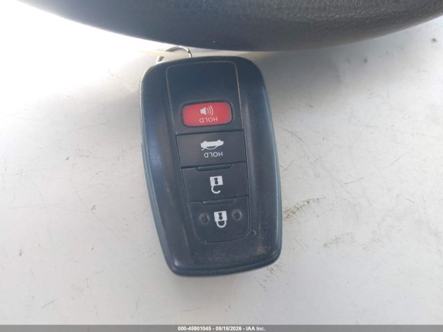 Toyota Corolla Hybrid Le 2021 JTDEAMDE6MJ008877 Image 11