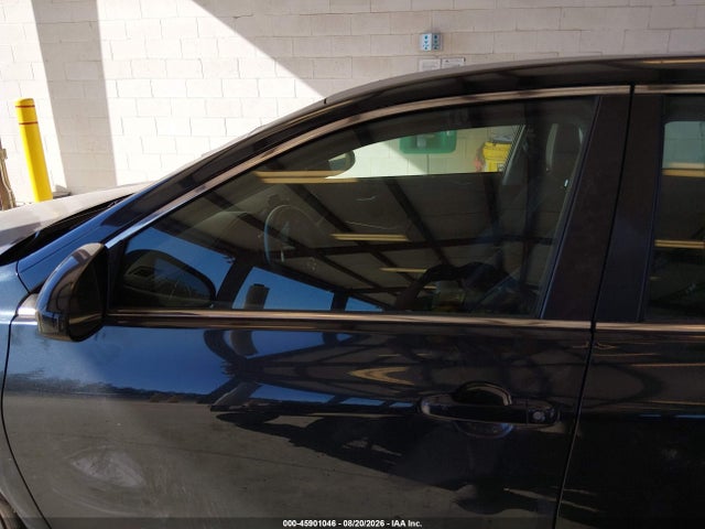 2015 Toyota Camry Se მანქანა იყიდება აუქციონზე, vin: 4T1BF1FK5FU917387, აუქციონის ნომერი: 45901046