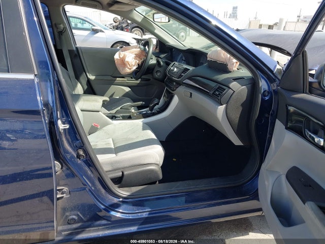 Honda ACCORD LX 2017 1HGCR2F3XHA252555 Image 5