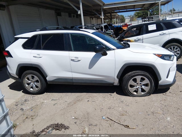 2T3H1RFV6MC140466 Toyota RAV4 LE