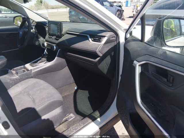 2T3H1RFV6MC140466 Toyota RAV4 LE