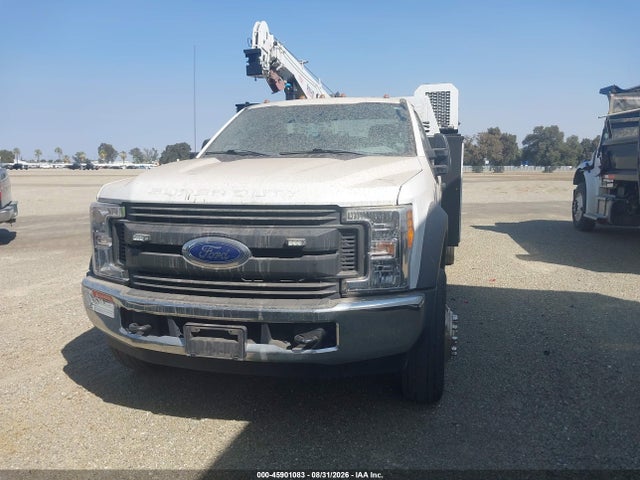 2017 Ford F-550 Chassis Xl მანქანა იყიდება აუქციონზე, vin: 1FDUF5GT1HEE29204, აუქციონის ნომერი: 45901083