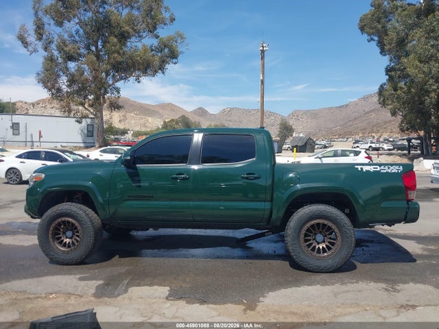 Продаж на аукціоні авто 2016 Toyota Tacoma Trd Sport, vin: 3TMCZ5AN0GM041441, номер лоту: 45901088