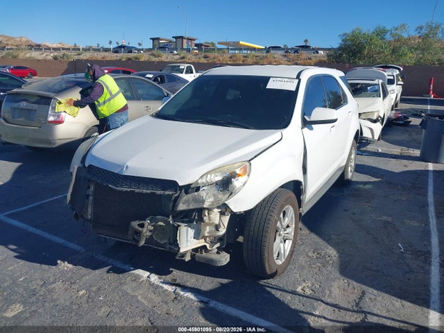 Chevrolet EQUINOX LT 2015 2GNALBEK9F6364751 Image 2