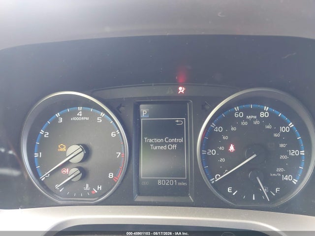 JTMZFREV2JJ168913 Toyota RAV4 LE