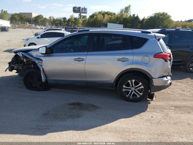 2016 Toyota Rav4 Le მანქანა იყიდება აუქციონზე, vin: 2T3ZFREV1GW274201, აუქციონის ნომერი: 45901137