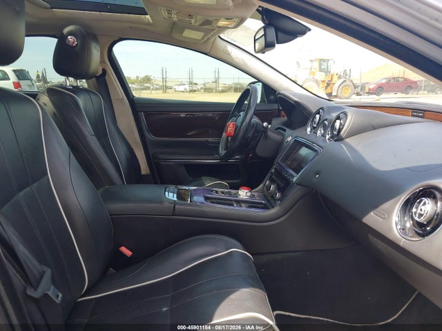 45901154 :رقم المزاد ، SAJWJ2GD2E8V59958 vin ، 2014 Jaguar Xj Xjl Portfolio مزاد بيع