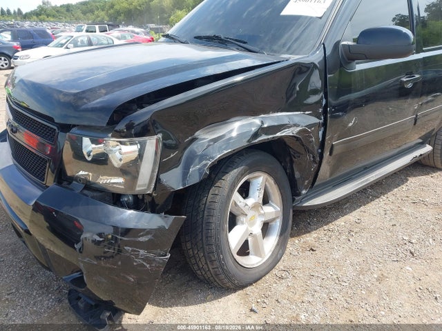 Продажа на аукционе авто 2013 Chevrolet Tahoe Lt, vin: 1GNSKBE0XDR145627, номер лота: 45901163