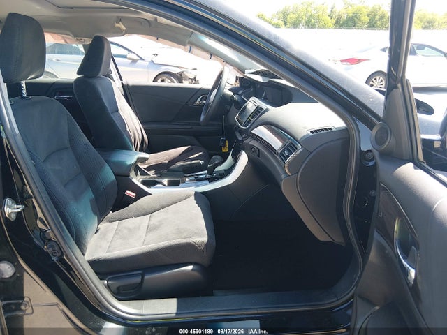 45901189 :رقم المزاد ، 1HGCR2F76HA229745 vin ، 2017 Honda Accord Ex مزاد بيع