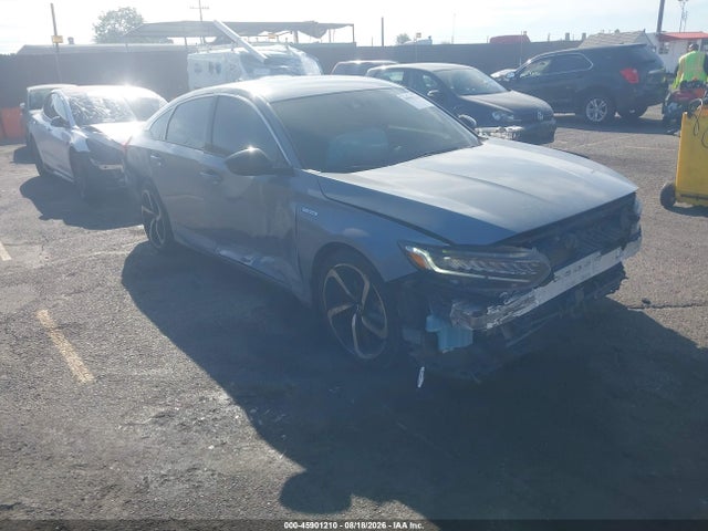 2022 Honda Accord Hybrid Sport მანქანა იყიდება აუქციონზე, vin: 1HGCV3F24NA045910, აუქციონის ნომერი: 45901210