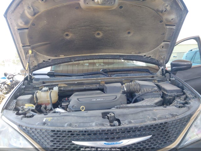 2018 Chrysler Pacifica Touring Plus მანქანა იყიდება აუქციონზე, vin: 2C4RC1FG5JR278599, აუქციონის ნომერი: 45901253