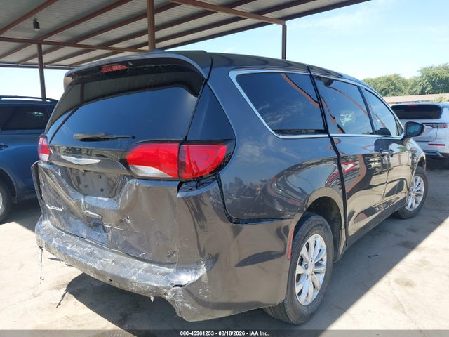 2018 Chrysler Pacifica Touring Plus მანქანა იყიდება აუქციონზე, vin: 2C4RC1FG5JR278599, აუქციონის ნომერი: 45901253