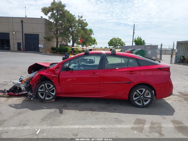 JTDKARFUXL3117592 Toyota PRIUS XLE