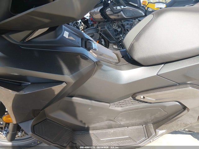 Hond Adv 160 2027 MLHKF5450V5300137 Image 9