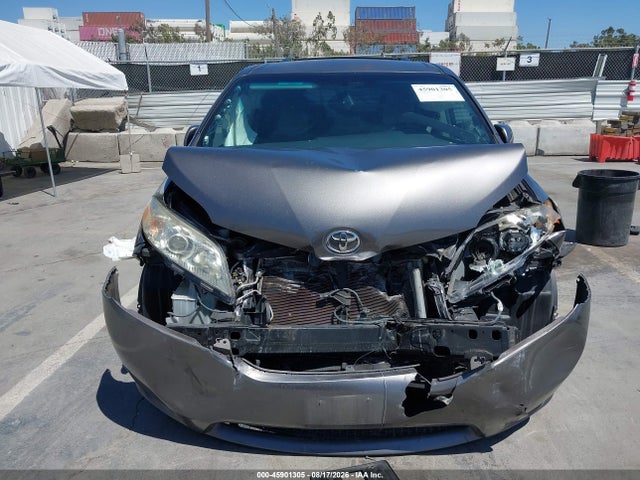 Toyota Sienna Le 8 Passenger 2015 5TDKK3DCXFS615847 Image 12