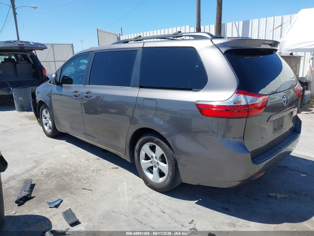 Toyota Sienna Le 8 Passenger 2015 5TDKK3DCXFS615847 Image 3