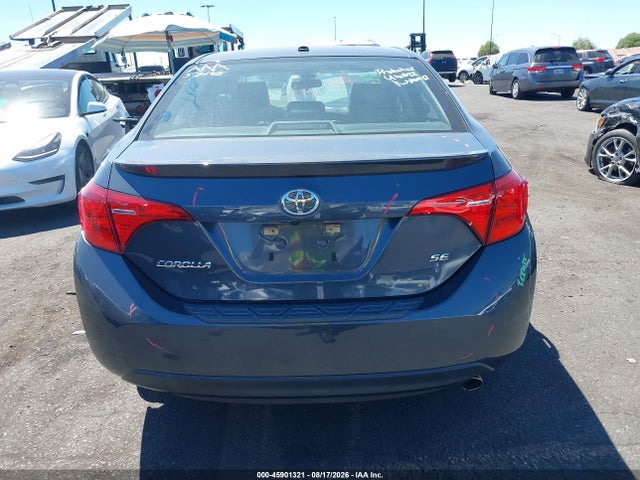 Toyota COROLLA SE 2018 5YFBURHE4JP771182 Image 16