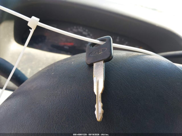 45901328 :رقم المزاد ، 1FTSW31L84ED25201 vin ، 2004 Ford F-350 Lariat/xl/xlt مزاد بيع