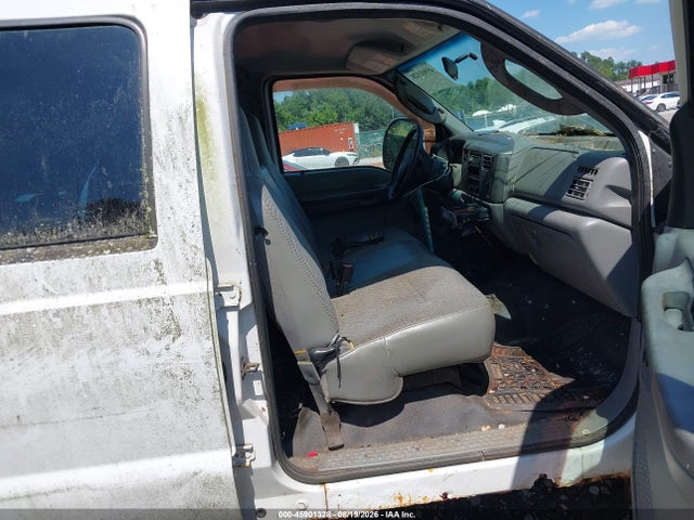45901328 :رقم المزاد ، 1FTSW31L84ED25201 vin ، 2004 Ford F-350 Lariat/xl/xlt مزاد بيع