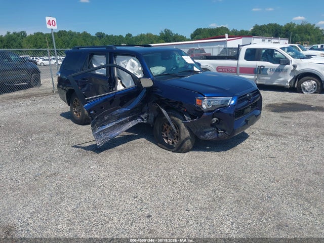 Продажа на аукционе авто 2024 Toyota 4runner Sr5 Premium, vin: JTENU5JR2R6272947, номер лота: 45901346