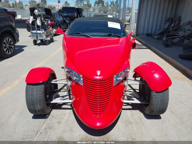 45901372 :رقم المزاد ، 1P3EW65G0XV504848 vin ، 1999 Plymouth Prowler مزاد بيع