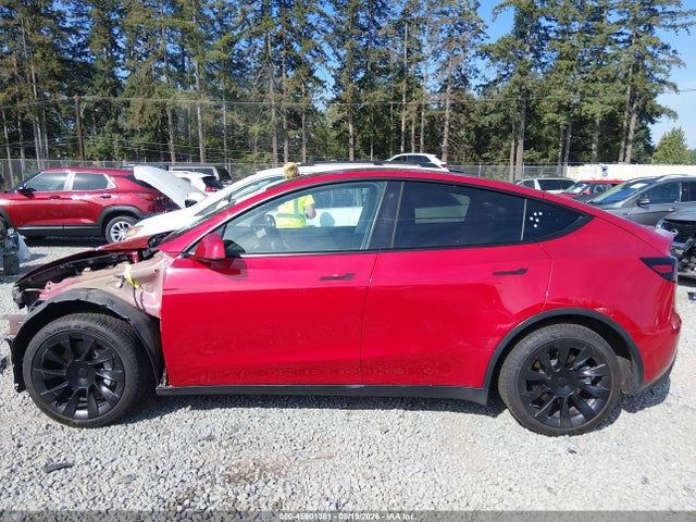 Продажа на аукционе авто 2021 Tesla Model Y Long Range Dual Motor All-wheel Drive, vin: 5YJYGDEE0MF259122, номер лота: 45901381