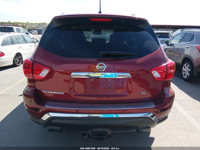 45901409 :رقم المزاد ، 5N1DR2MN1JC657202 vin ، 2018 Nissan Pathfinder Sl مزاد بيع