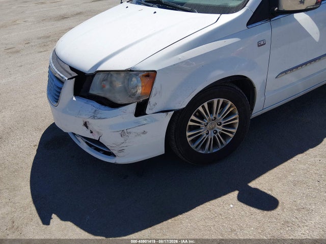 2C4RC1CG9ER249603 Chrysler Town &amp; Country Touring-l 30th Anniversary
