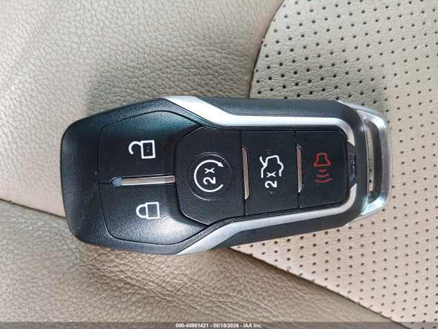 45901421 :رقم المزاد ، 1FM5K7F86HGA43505 vin ، 2017 Ford Explorer Limited مزاد بيع