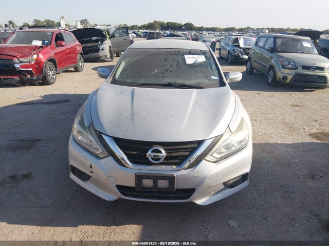 Продажа на аукционе авто 2017 Nissan Altima 2.5 S, vin: 1N4AL3AP7HN341599, номер лота: 45901424
