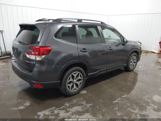 45901425 :رقم المزاد ، JF2SKAFC4MH587516 vin ، 2021 Subaru Forester Premium مزاد بيع