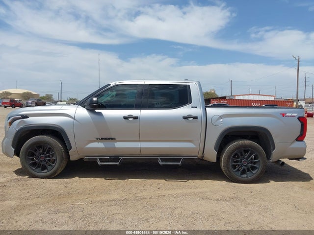 Продажа на аукционе авто 2023 Toyota Tundra Sr5, vin: 5TFLA5DB8PX069300, номер лота: 45901444