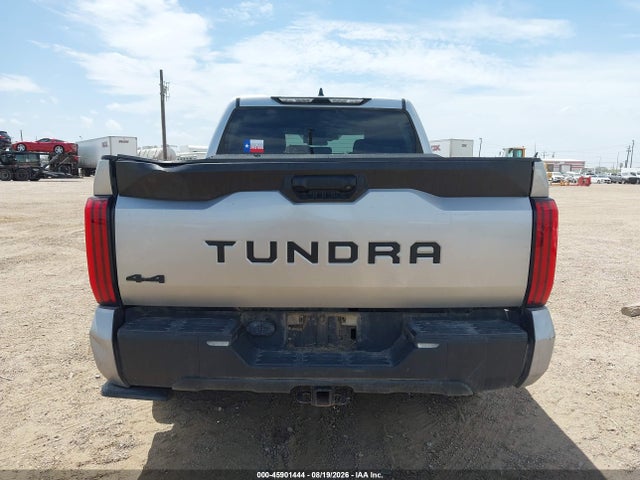 Продажа на аукционе авто 2023 Toyota Tundra Sr5, vin: 5TFLA5DB8PX069300, номер лота: 45901444