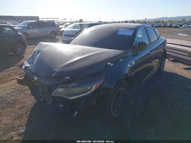 KIA Optima Lx 2017 5XXGT4L30HG158755 Image 2