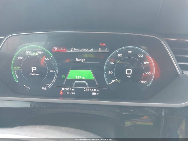 2019 Audi E-tron Premium Plus მანქანა იყიდება აუქციონზე, vin: WA1VABGE7KB009926, აუქციონის ნომერი: 45901475