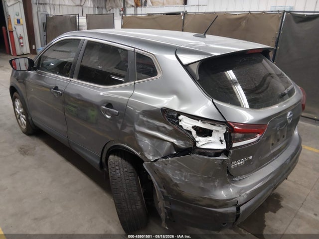 45901501 :رقم المزاد ، JN1BJ1AVXNW581827 vin ، 2022 Nissan Rogue Sport S Fwd Xtronic Cvt مزاد بيع