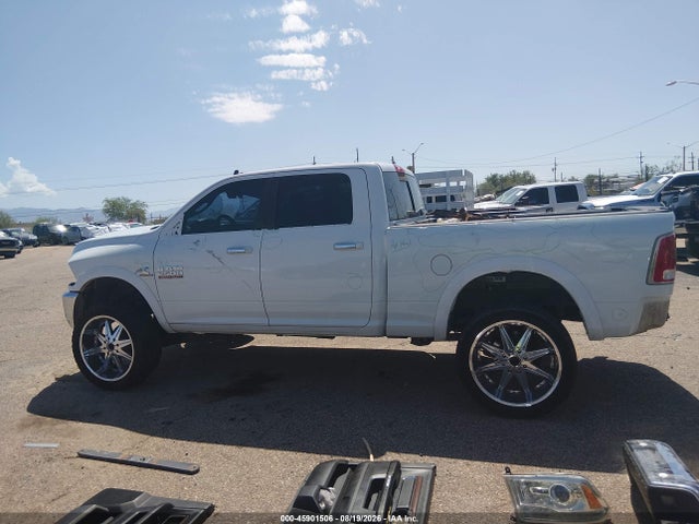 3C6UR5FLXHG559494 RAM 2500 Laramie 4x4 6&#039;4 Box