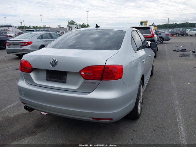 Aukcja sprzedaży 2011 Volkswagen Jetta 2.5l Sel, vin: 3VWLZ7AJ4BM040243, numer aukcji: 45901511