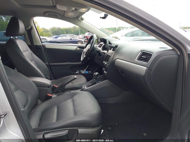 Aukcja sprzedaży 2011 Volkswagen Jetta 2.5l Sel, vin: 3VWLZ7AJ4BM040243, numer aukcji: 45901511