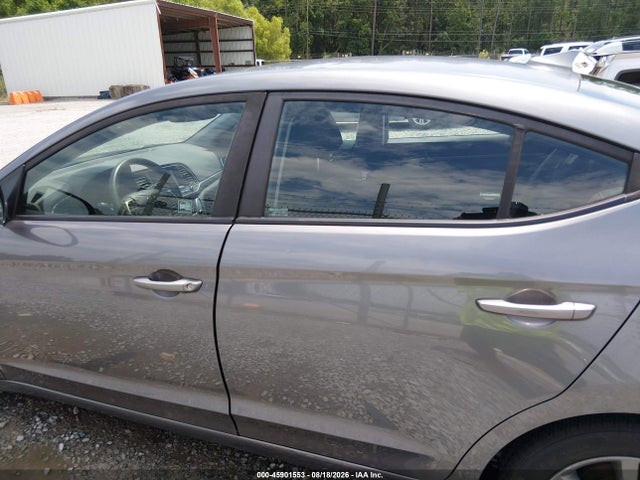 Hyundai ELANTRA SEL 2018 5NPD84LF5JH338399 Image 15
