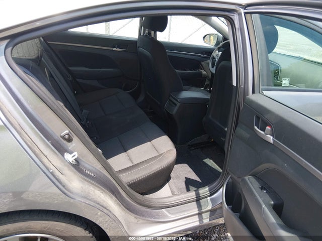 Hyundai ELANTRA SEL 2018 5NPD84LF5JH338399 Image 8