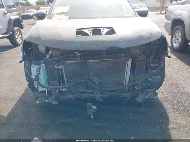 5N1AT2MT9JC714376 Nissan ROGUE SV