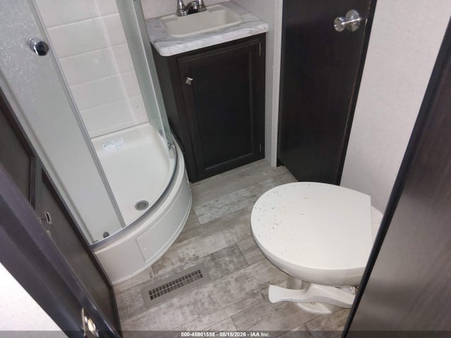 Venture Sporttrek 2019 4EZT13228K8031249 Image 13