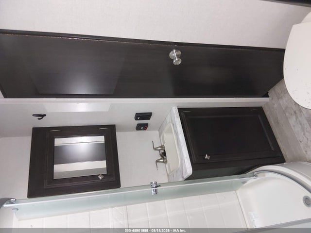 Venture Sporttrek 2019 4EZT13228K8031249 Image 14